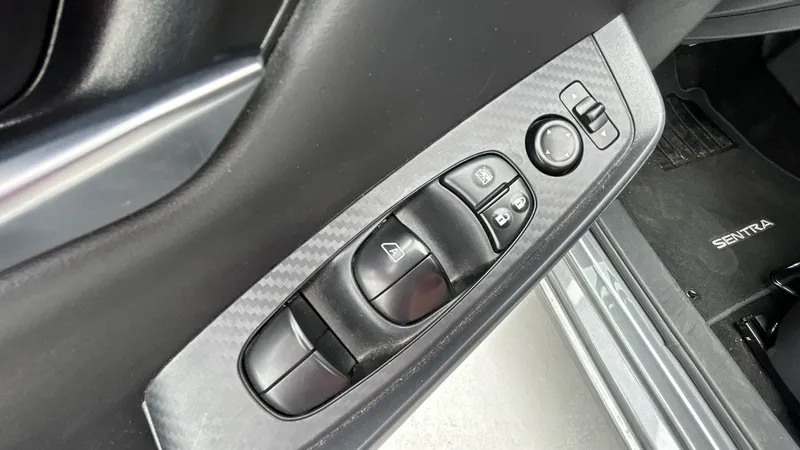 Nissan Sentra 2023