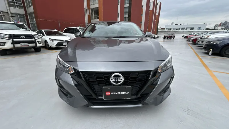 Nissan Sentra 2023