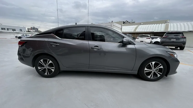 Nissan Sentra 2023