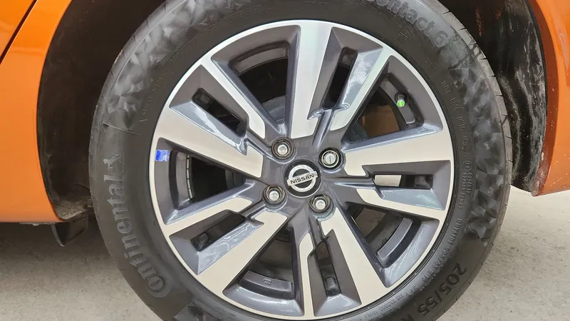 Nissan Versa 2022