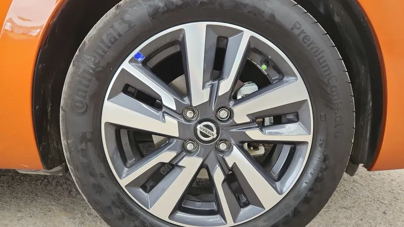 Nissan Versa 2022