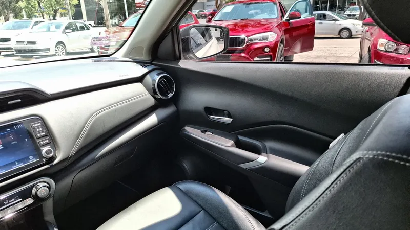 Nissan Kicks 2025