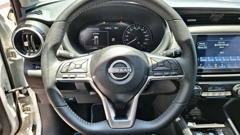 Nissan Kicks 2025