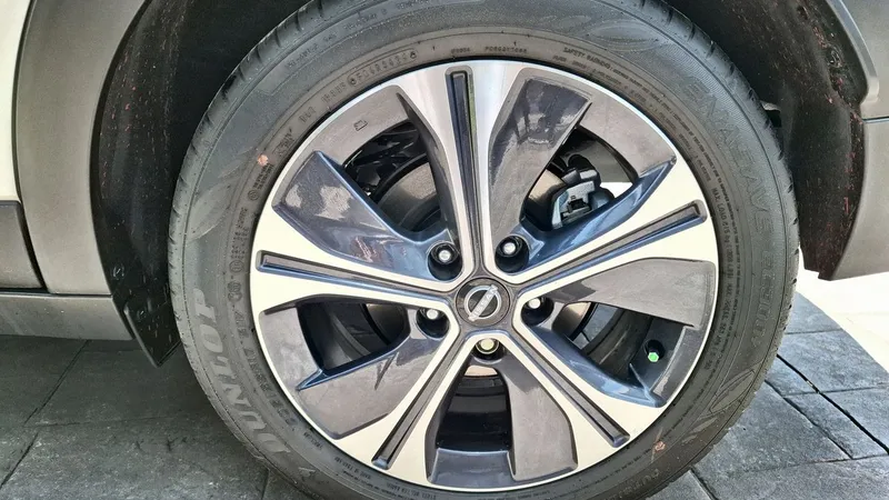 Nissan Kicks 2025