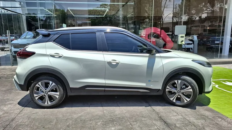 Nissan Kicks 2025