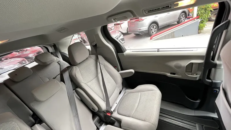 Toyota Sienna 2021