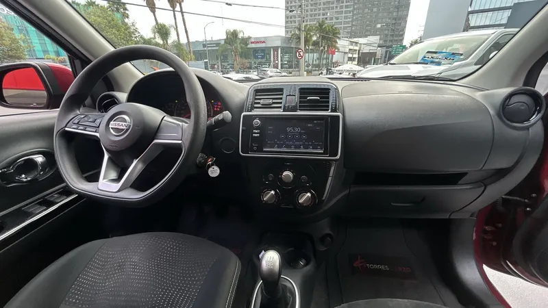 Nissan March 2021