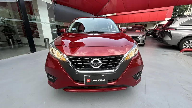 Nissan March 2021