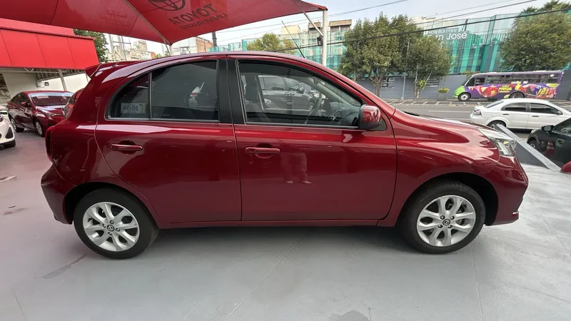 Nissan March 2021