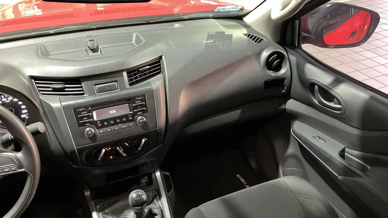 Nissan Frontier 2023