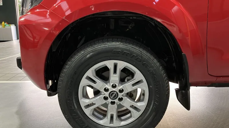 Nissan Frontier 2023