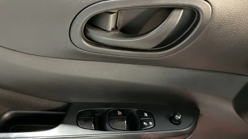 Nissan Frontier 2023