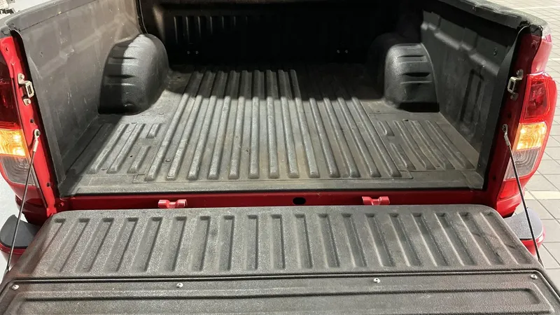 Nissan Frontier 2023