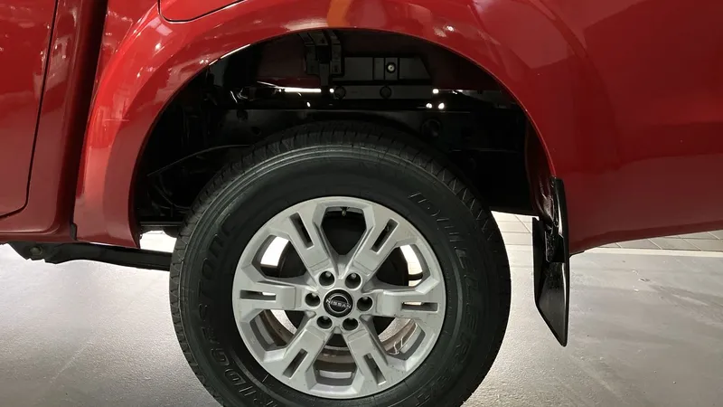Nissan Frontier 2023