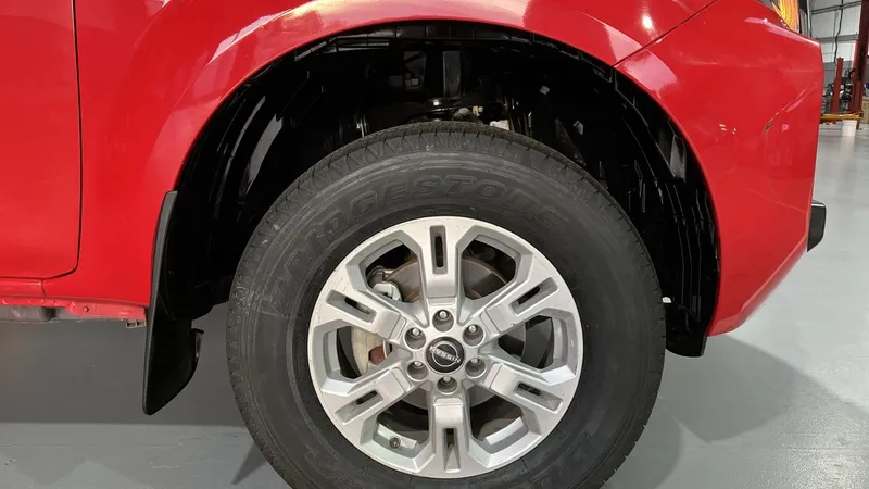 Nissan Frontier 2023