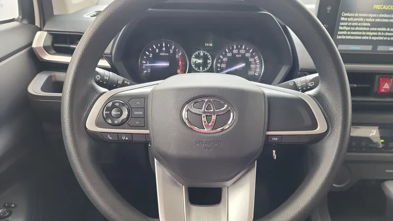 Toyota Avanza 2023