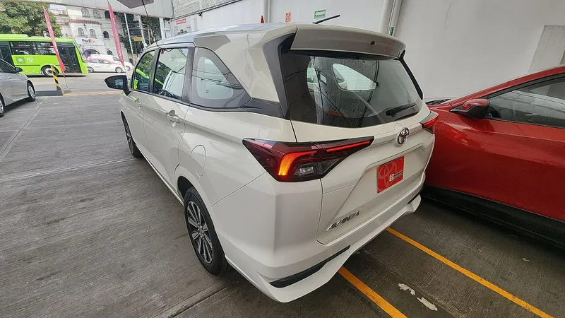 Toyota Avanza 2023