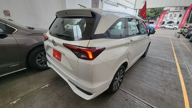Toyota Avanza 2023
