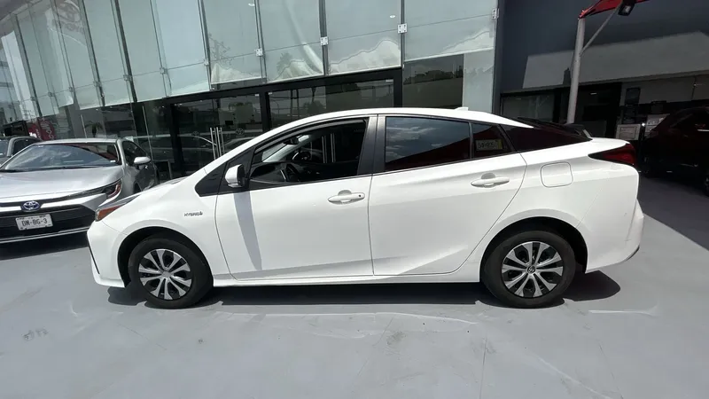 Toyota Prius 2022