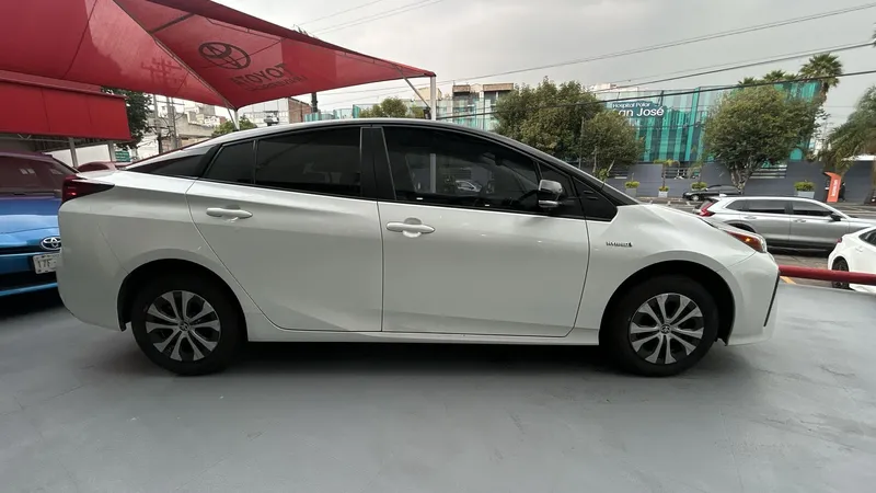 Toyota Prius 2022