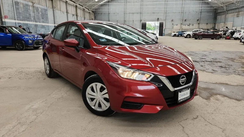 Nissan Versa 2021