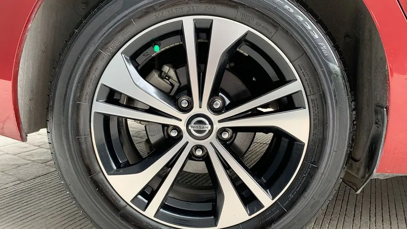 Nissan Sentra 2023