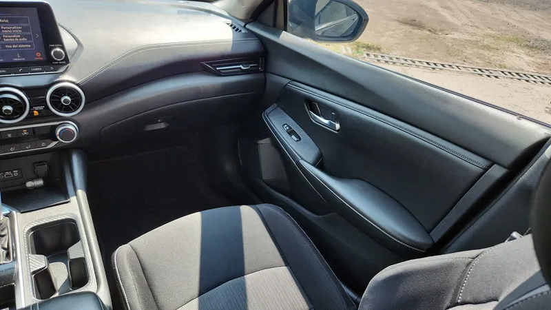 Nissan Sentra 2020
