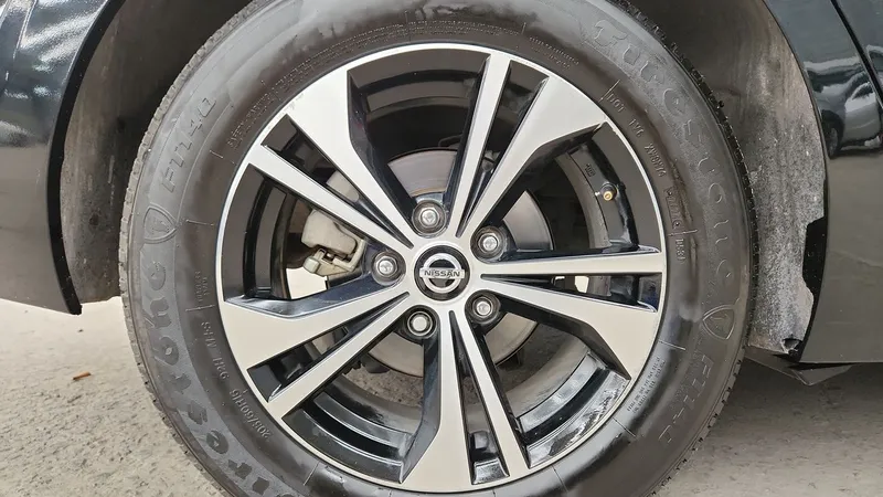Nissan Sentra 2020