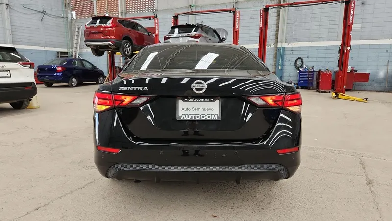 Nissan Sentra 2020