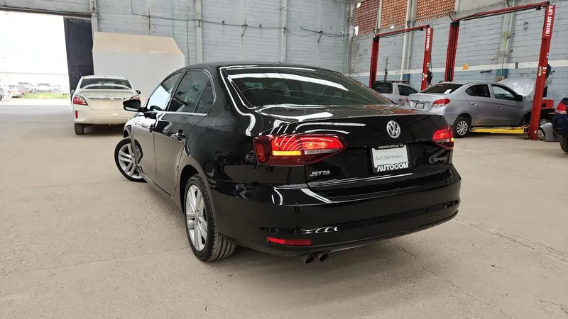 Volkswagen Jetta 2018