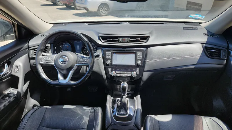 Nissan X-trail 2020