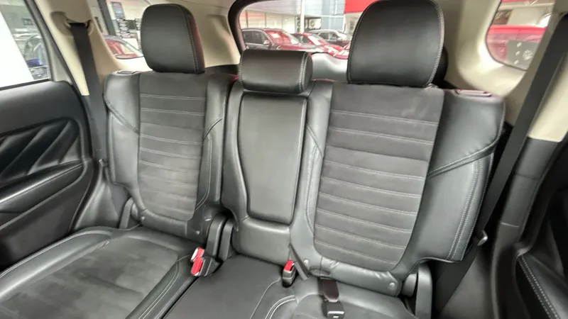 Mitsubishi Outlander 2020
