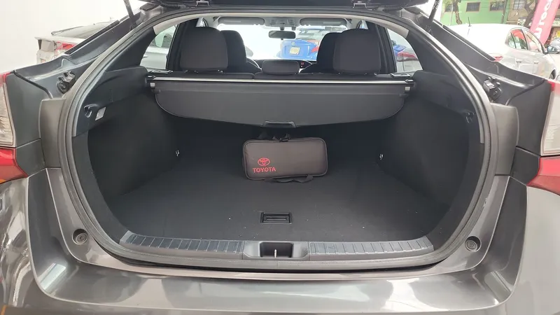 Toyota Prius 2019
