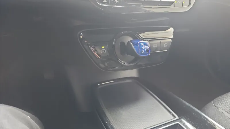 Toyota Prius 2019