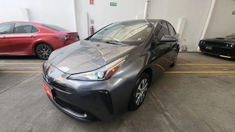 Toyota Prius 2019