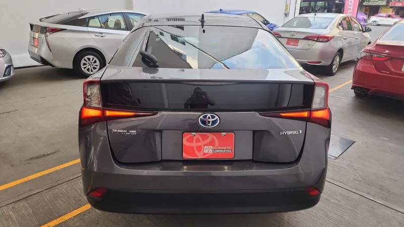 Toyota Prius 2019
