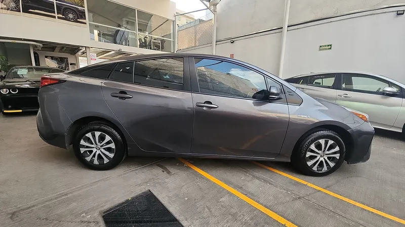 Toyota Prius 2019
