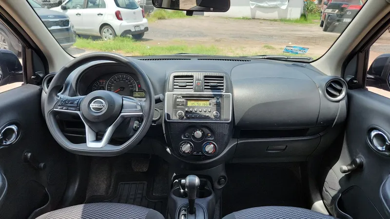 Nissan March 2021