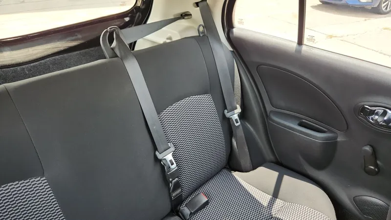 Nissan March 2021