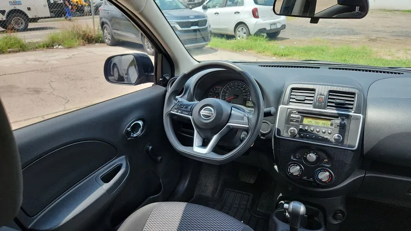 Nissan March 2021