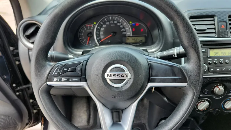 Nissan March 2021