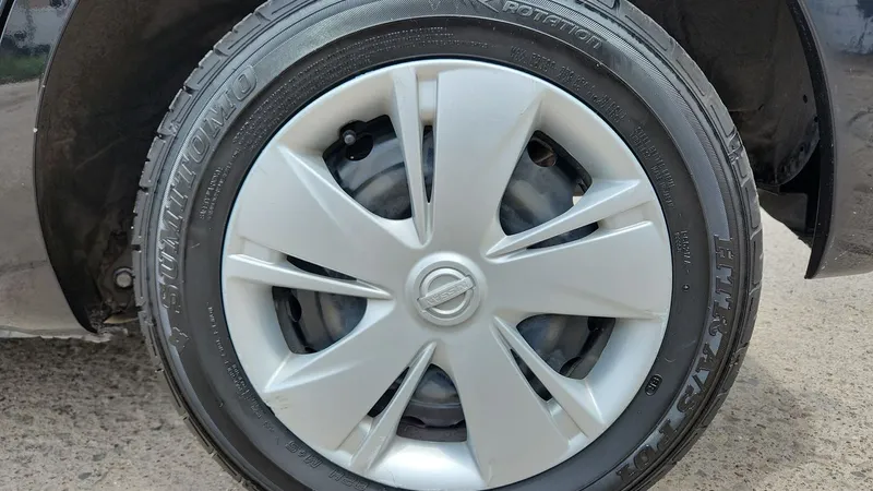 Nissan March 2021