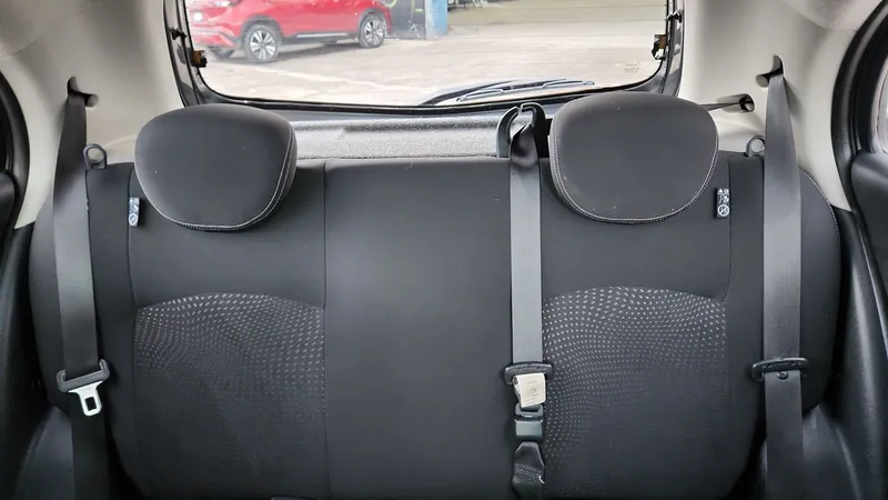 Nissan March 2022