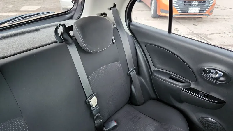Nissan March 2022
