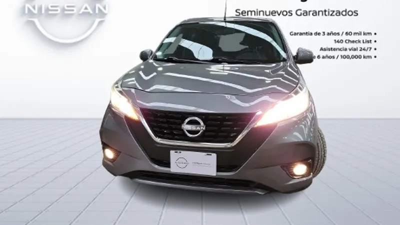 Nissan March 2022