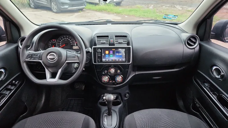 Nissan March 2022