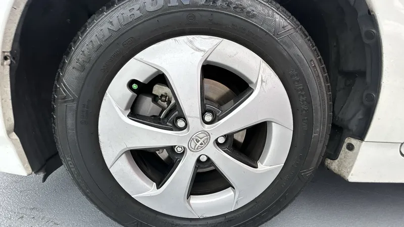 Toyota Prius 2015