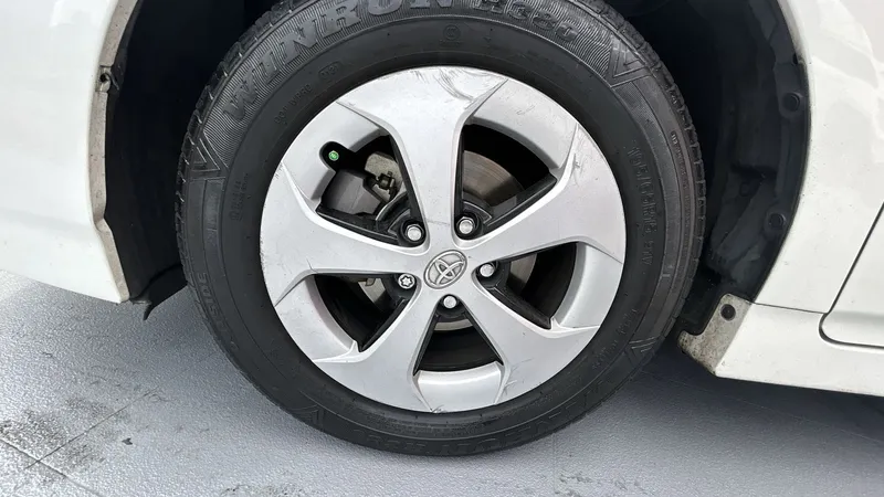 Toyota Prius 2015