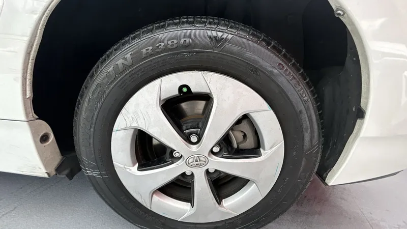 Toyota Prius 2015