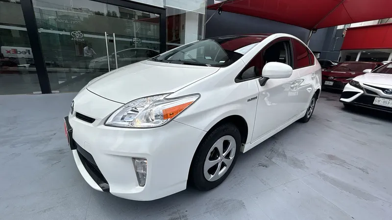 Toyota Prius 2015
